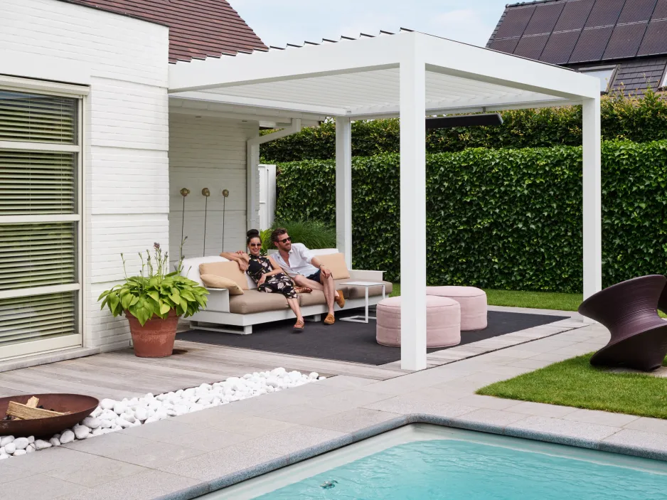 Pergola bioclimatique proposée par Alunion Hainaut Belgique
